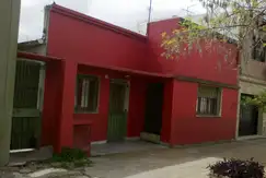 CASA ANTIGUA A RECICLAR O DEMOLER 