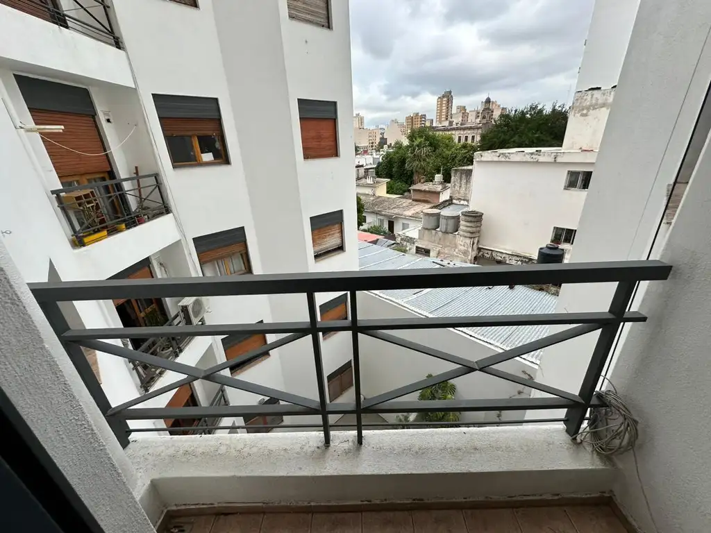 Departamento en  Venta Caseros 1180, Alberdi, Córdoba