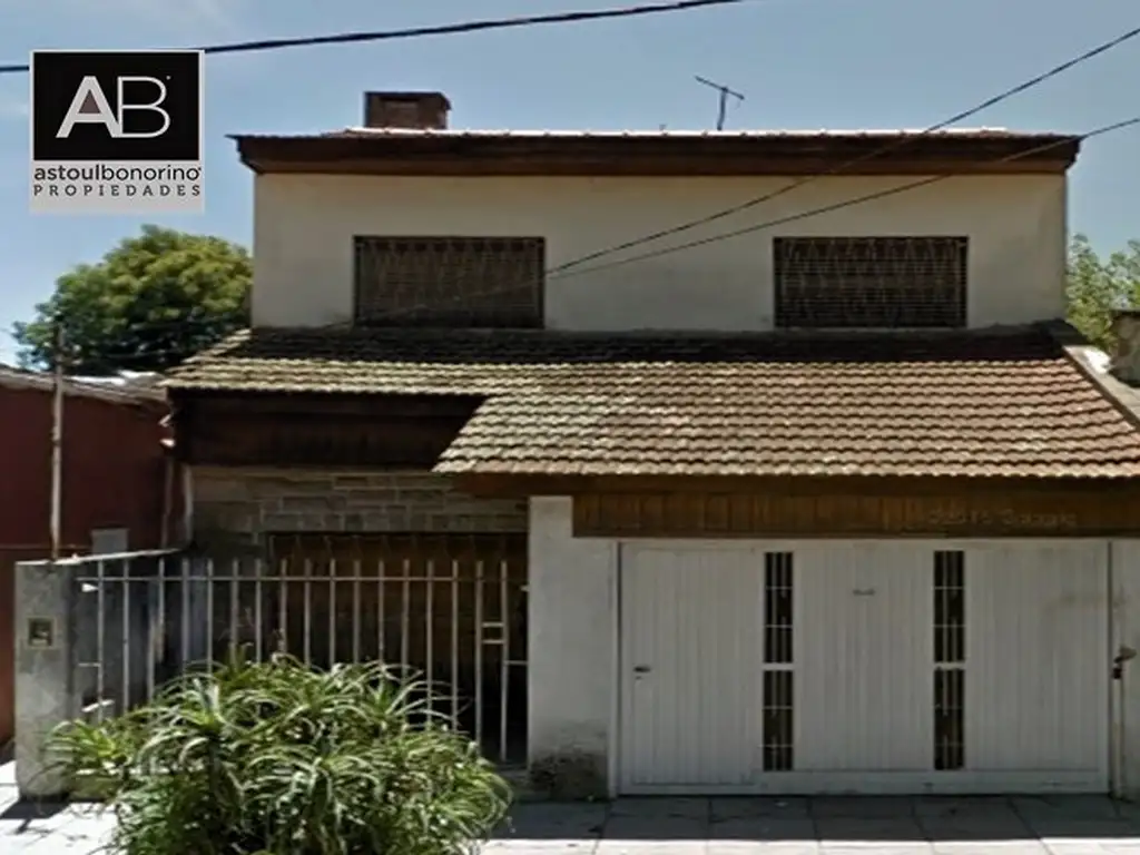 CASA EN VENTA EXCELENTE UBICACIÓN