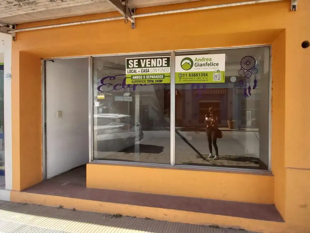 Venta local en Roque Perez, centro