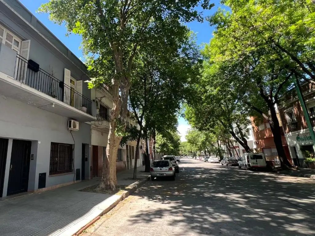 Venta PH 4 AMB BARRACAS COCHERA Y PATIO y PARRILLA