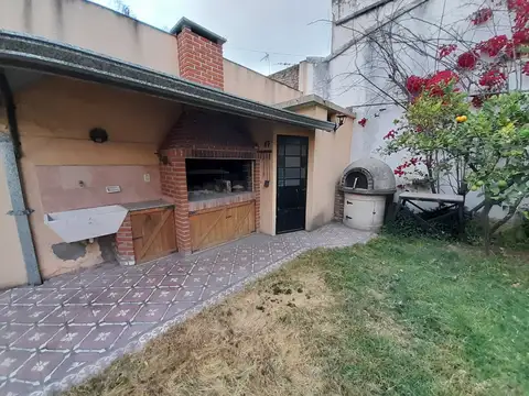 Casa en Venta - 5 ambientes - USD 160.000