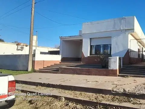 VENTA CASA 3 DORM C/QUINCHO- VILLA CACIQUE-TANDIL