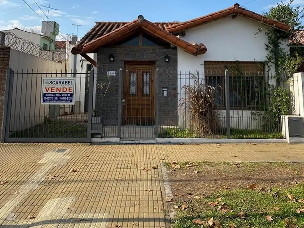 VENTA | PADUA SUR | CASA 3 AMB CON PATIO | US$160.000