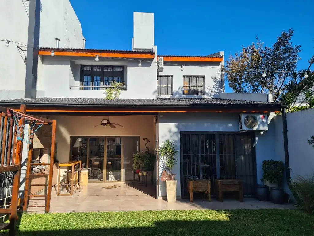 Casa  4  ambientes venta Ramos Mejia