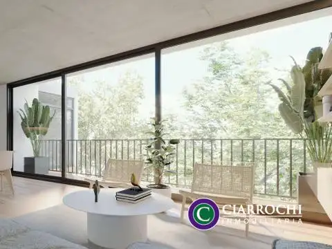 Montañeses 2200, Piso 1