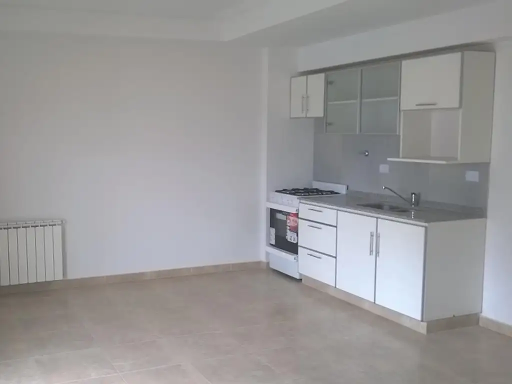 Departamento de categoría en venta 2 ambientes - Zona Wilde.