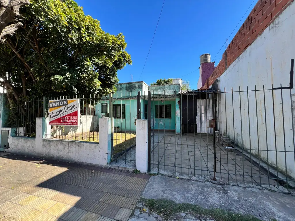 CASA A REFACCIONAR EN VENTA MORON NORTE