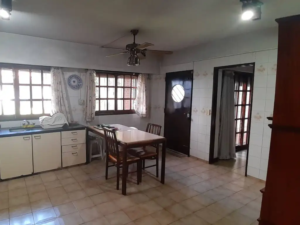 VENTA CASA BOEDO JARDIN QUINCHO COCHERA