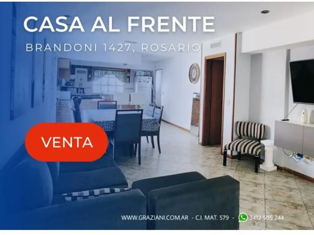 CASA AL FRENTE, DOS DORMITORIOS, PATIO PARQUIZADO AMPLIO, PILETA Y TODOS LOS SERVICIOS.