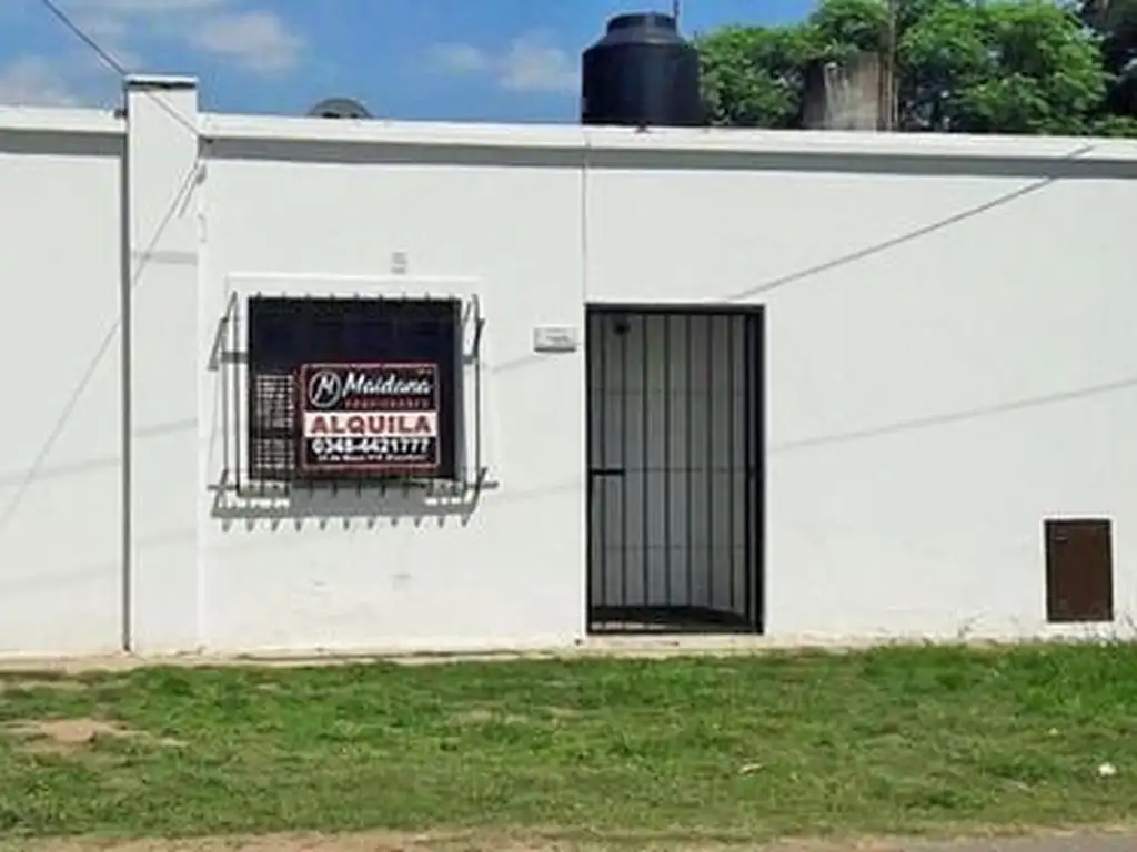 Casa En Venta. Escobar. Posibilidad De Permuta.