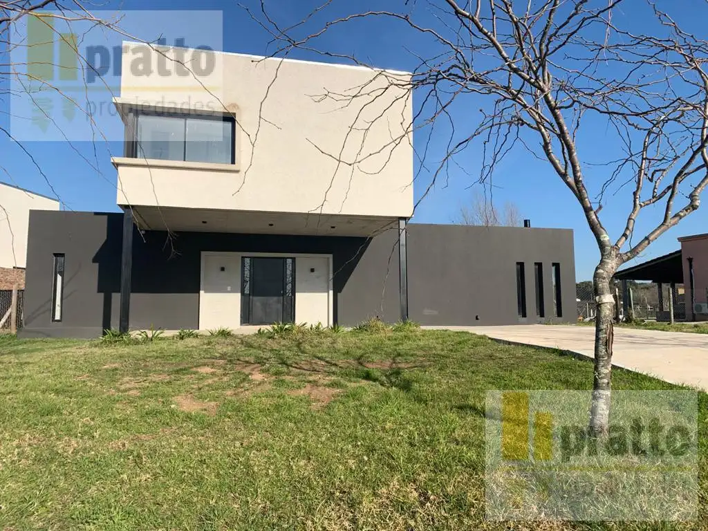 Casa en Venta de 4 dormitorios en El Canton Norte