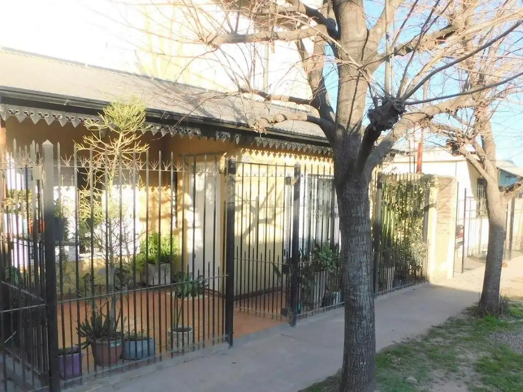 Casa en  Venta en Moreno