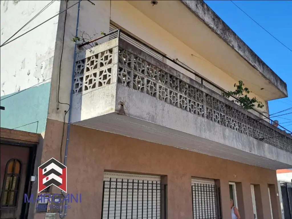 Departamento 3AMB c/ Patio - PISO -