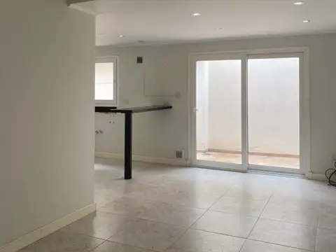 SE VENDE DEPARTAMENTO AL CONTRAFRENTE EN PEHUAJÓ