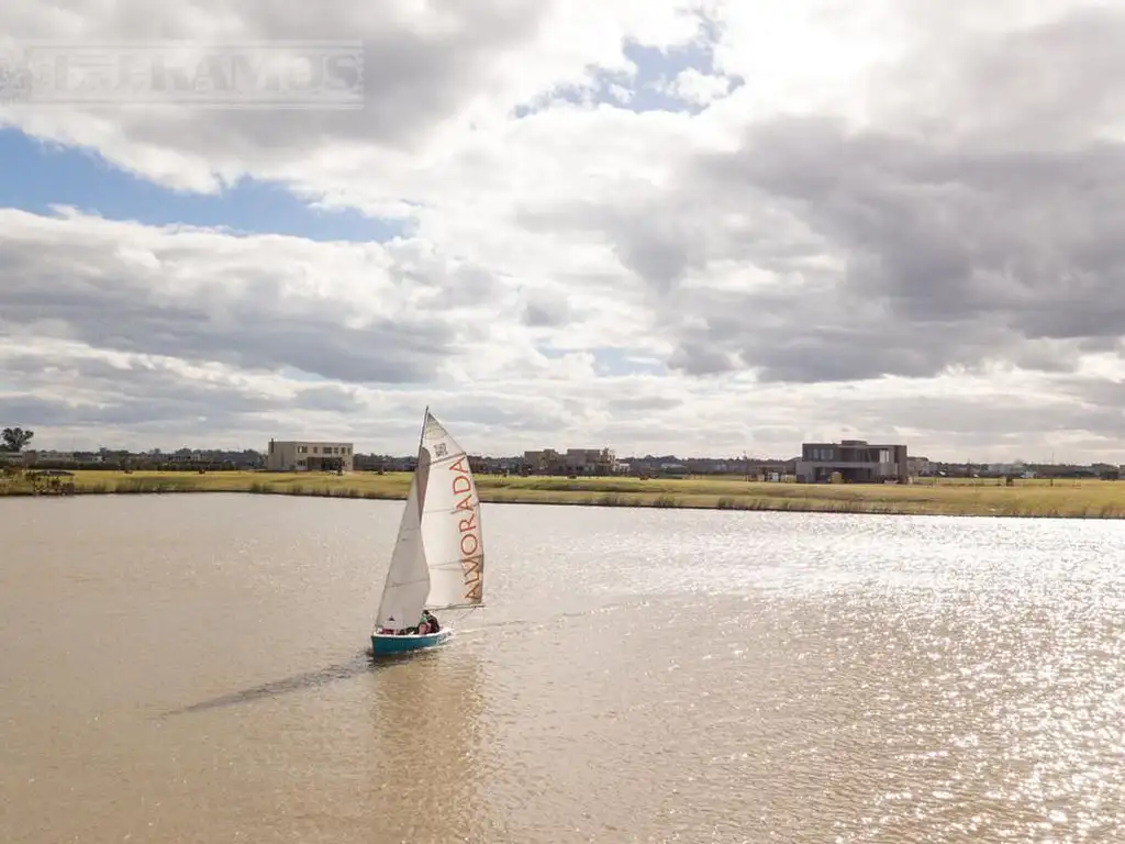 Terreno en Puertos - BARRIO AMARRAS