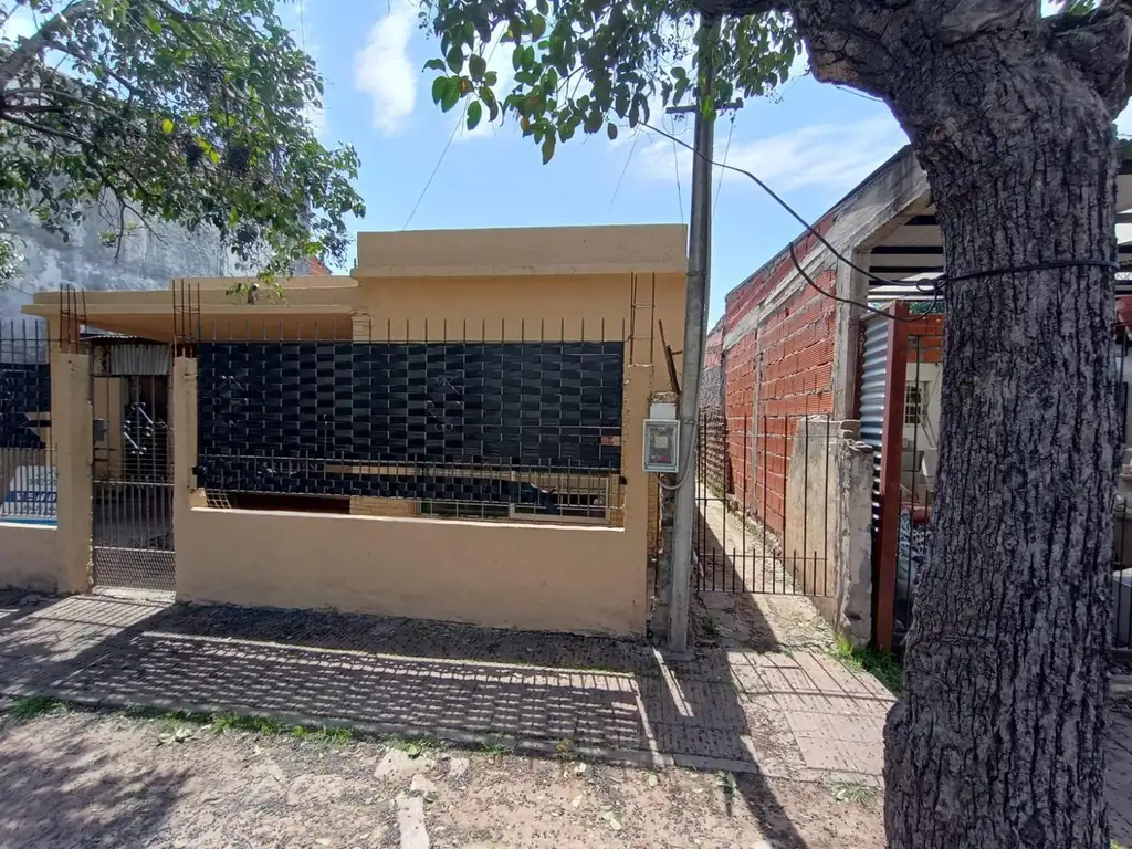 Casa  en Venta en Libertad, Merlo, G.B.A. Zona Oeste