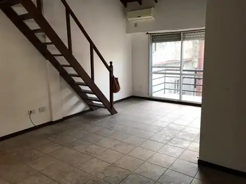 Departamento en venta - 2 dormitorios 1 baño - 60mts2 - Crucesita