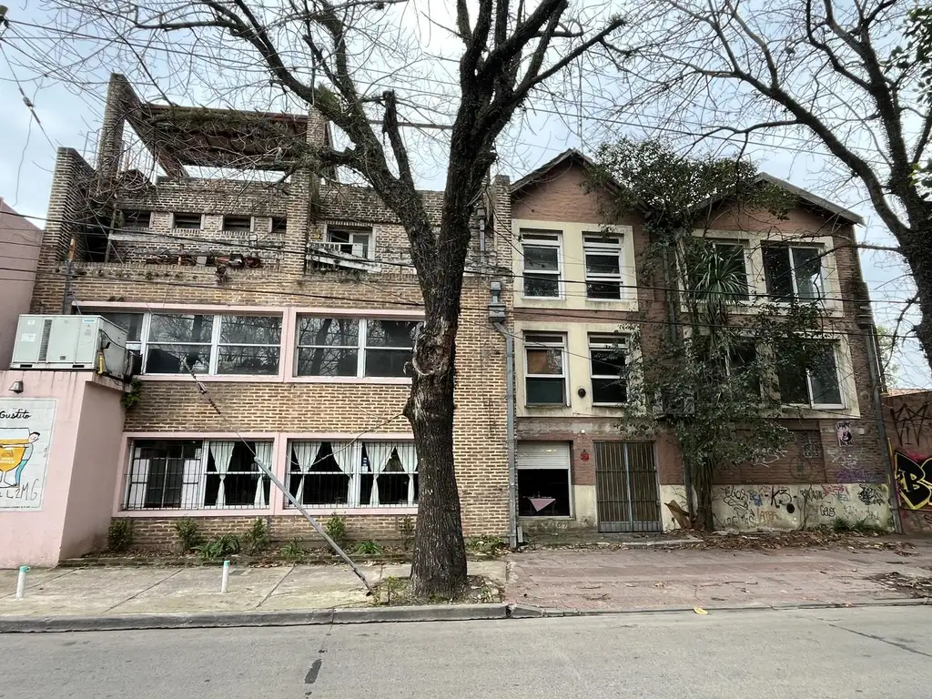 Terreno en venta en Bajo de San Isidro, frente a las vías