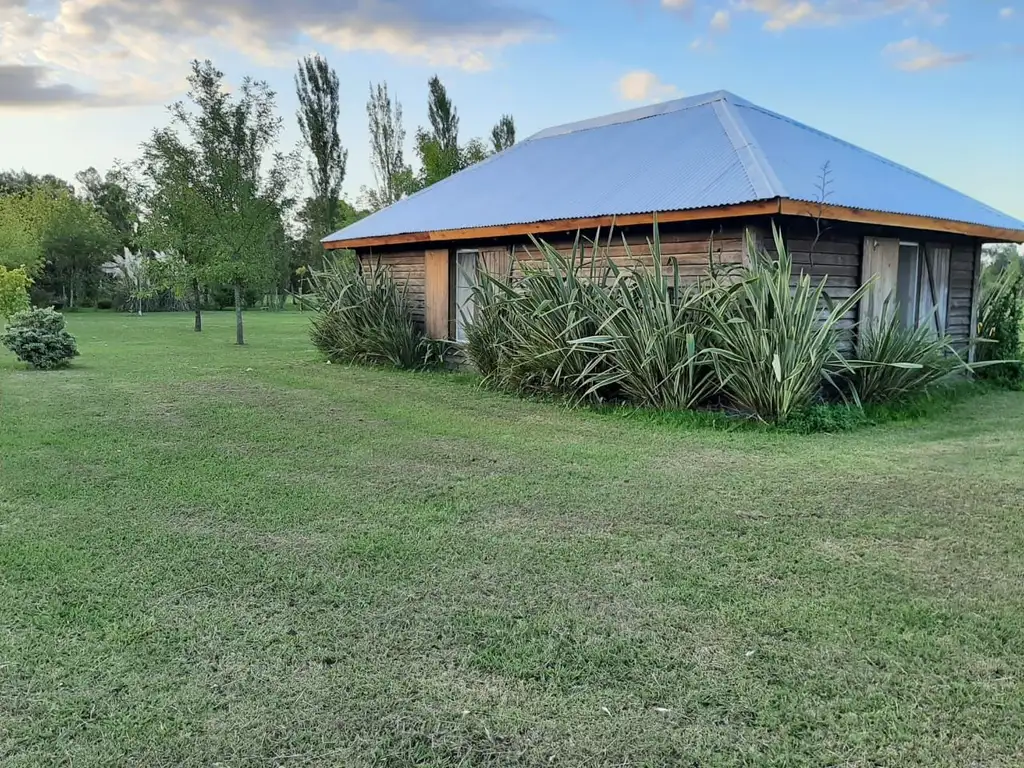 Cabaña en venta a 15 km de San Antonio de Areco