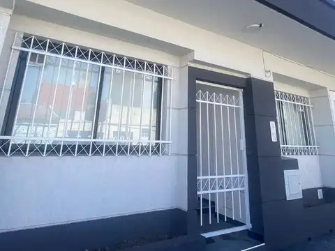 Novedoso complejo residencial en barrio sereno