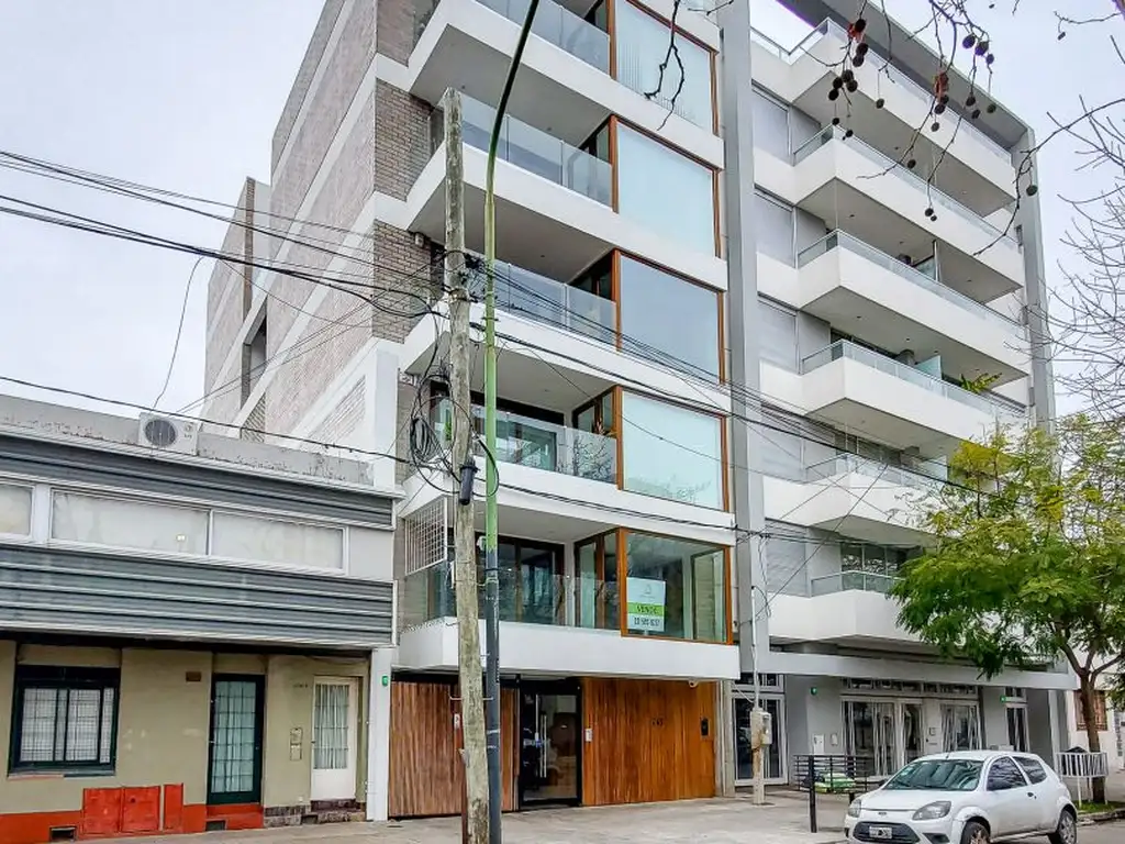 Departamento de 3 dormitorios en venta en La Plata