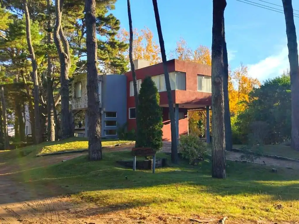 Casa en venta / Permuta   Mar Azul