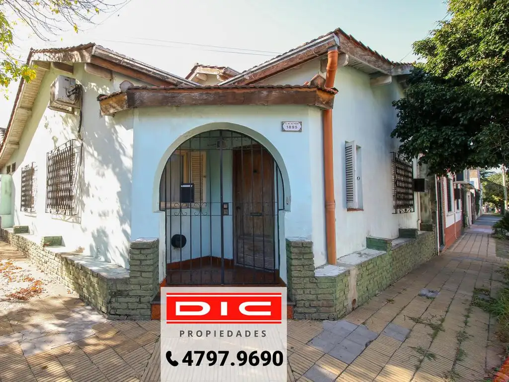 Casa 3 ambientes Venta - Florida Belgrano-Oeste