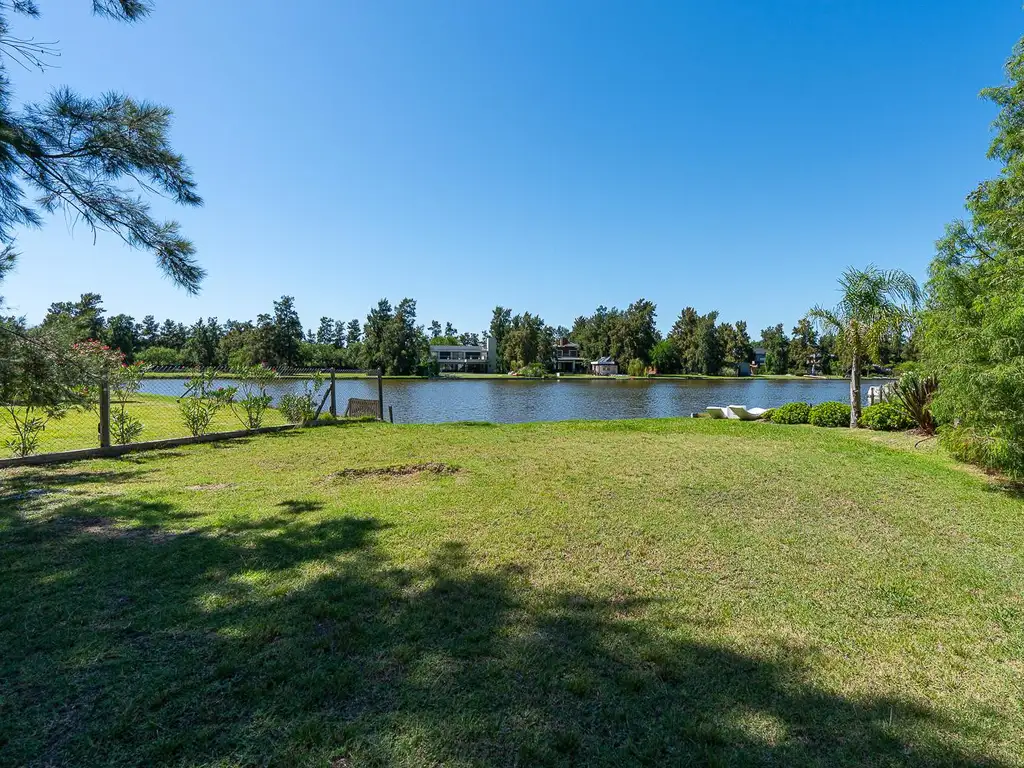 VENTA DE LOTE COUNTRY ALDEA LAGO