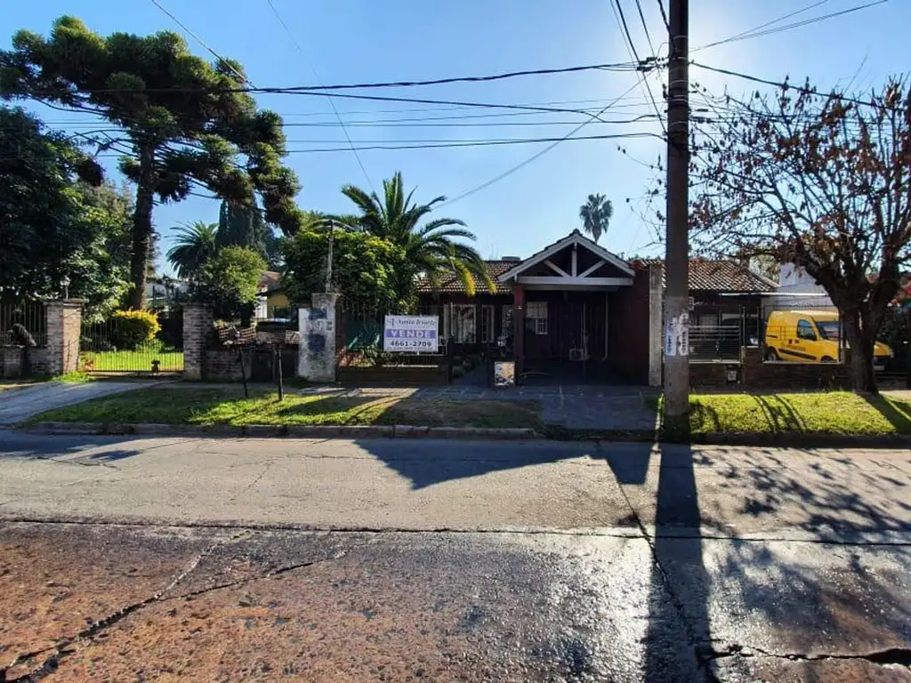 Casa  Venta Castelar