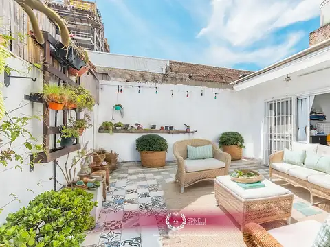 Venta PH 4 ambientes 92M² todo reciclado a nuevo con patio y terraza en Boedo / Caballito