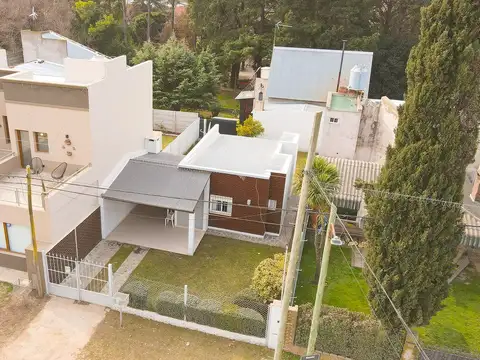 VENTA CASA ZONA GOLF TANDIL