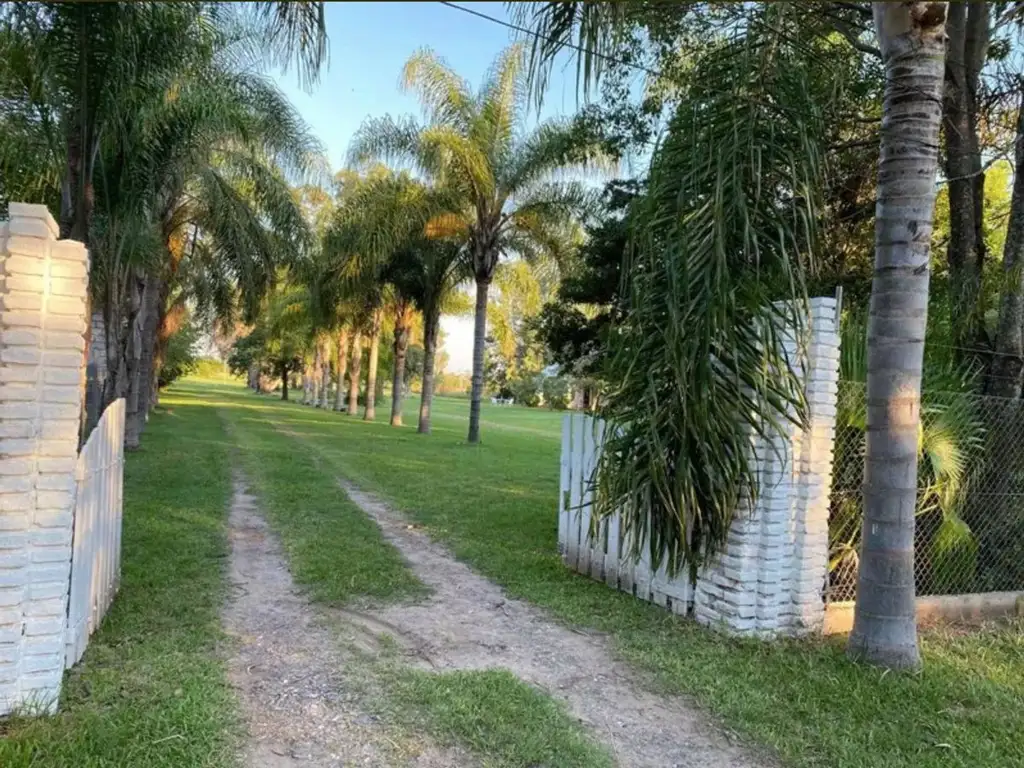 Quinta En Altos Del Sauce Frente Al Río Coronda.