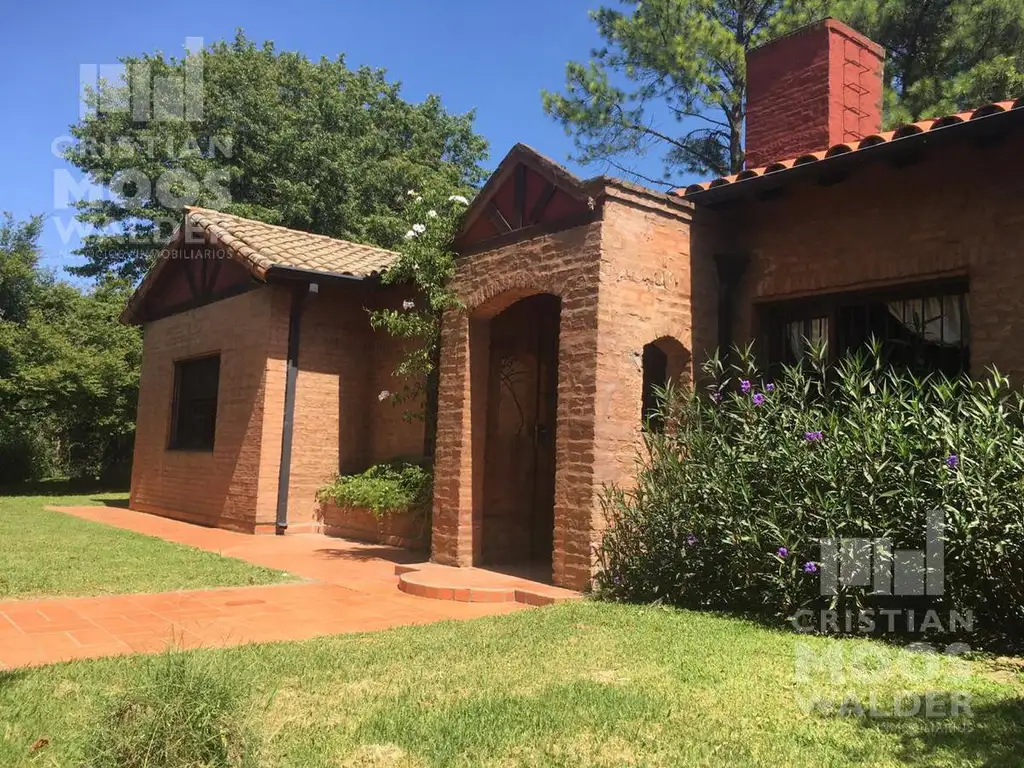 Casa de 5 ambientes en venta - Ingeniero Maschwitz