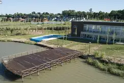 Áreas comunes piscina en Los Juncos en Autopista del Oeste Km 69,5  en Lujan, Buenos Aires