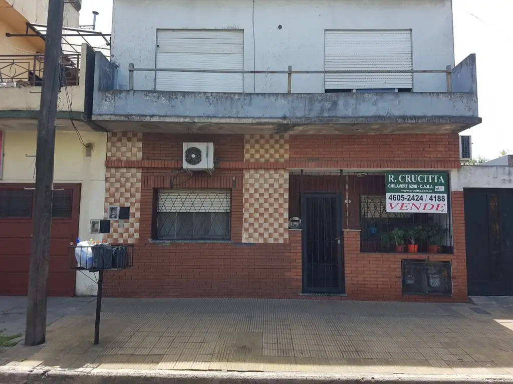 Tipo casa 3 amb. - VENDE