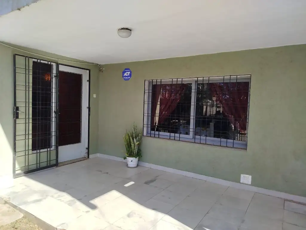 VILLA EL LIBERTADOR CASA 2 DORMITORIOS EN VENTA