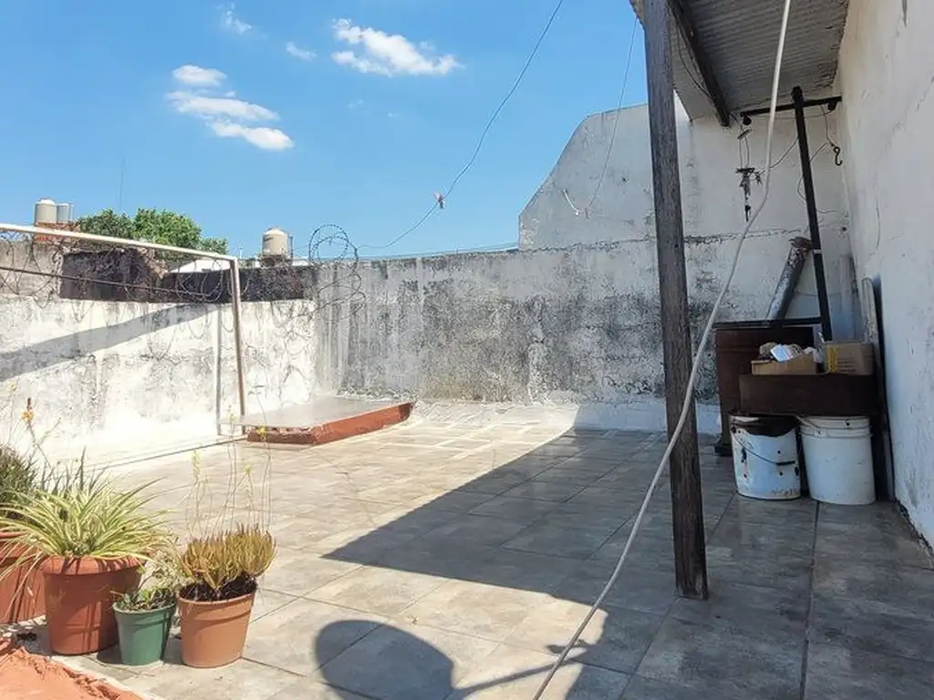 VENTA PH 3 AMB - PATIO Y TERRAZA CIUDADELA Permuta