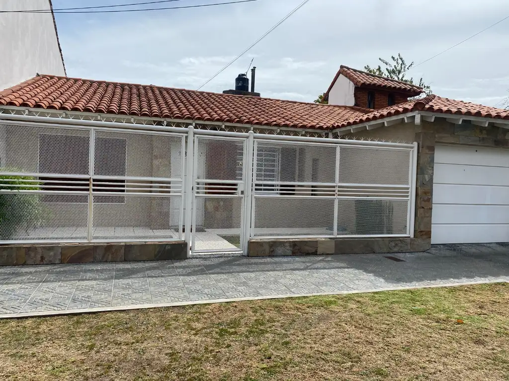 CHALET TOTALMENTE RECICLADO A NUEVO