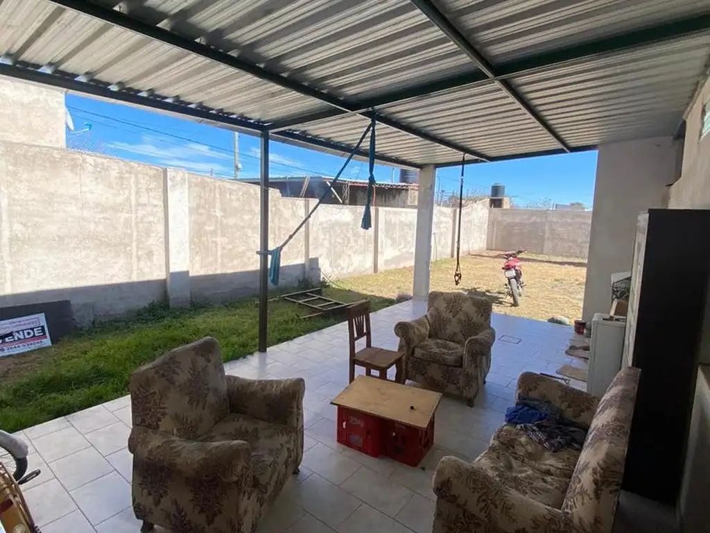 Venta casa con gran terreno en pleno Centro de Villa Dolores