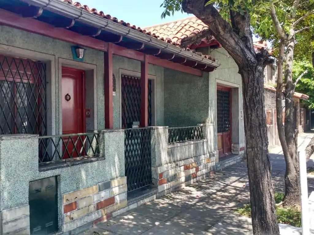 Casa sobre lote propio en 1 planta - Olivos-Maipu/Uzal