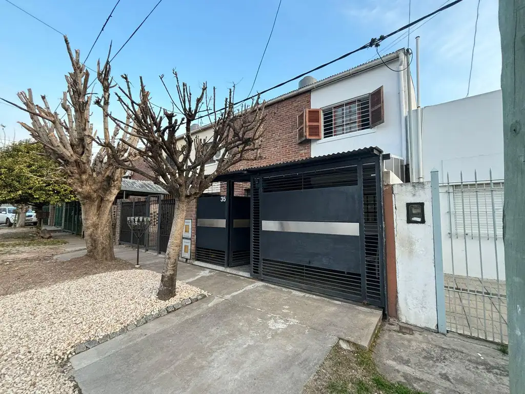 Dúplex en venta - 2 Dormitorios 1 Baño - 94,5mts2 - San Carlos, La Plata