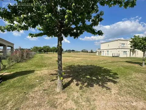 Terreno en Venta en Haras Santa Maria