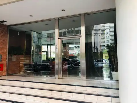 Excelente departamento, 3 amb de categoría, amplio balcón terraza