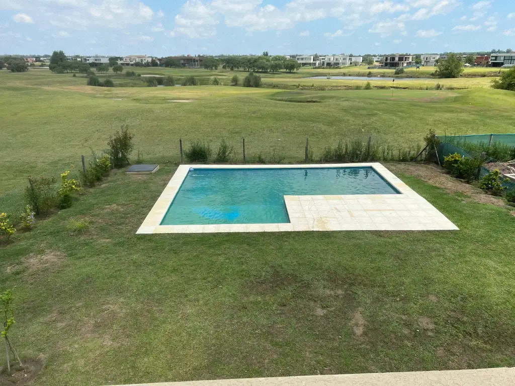 Increible Casa De Categoria En El Canton Golf Con Vista Al Golf Y A Laguna