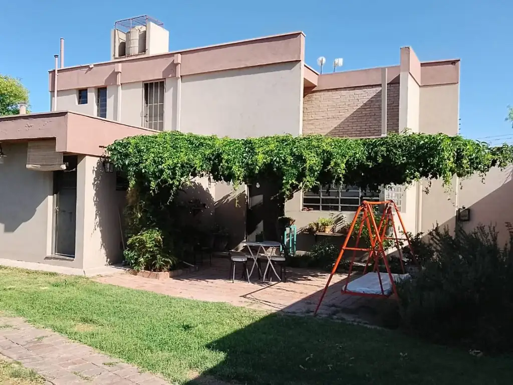 Casa - Venta - Argentina, Las Heras - SAN MIGUEL 2200