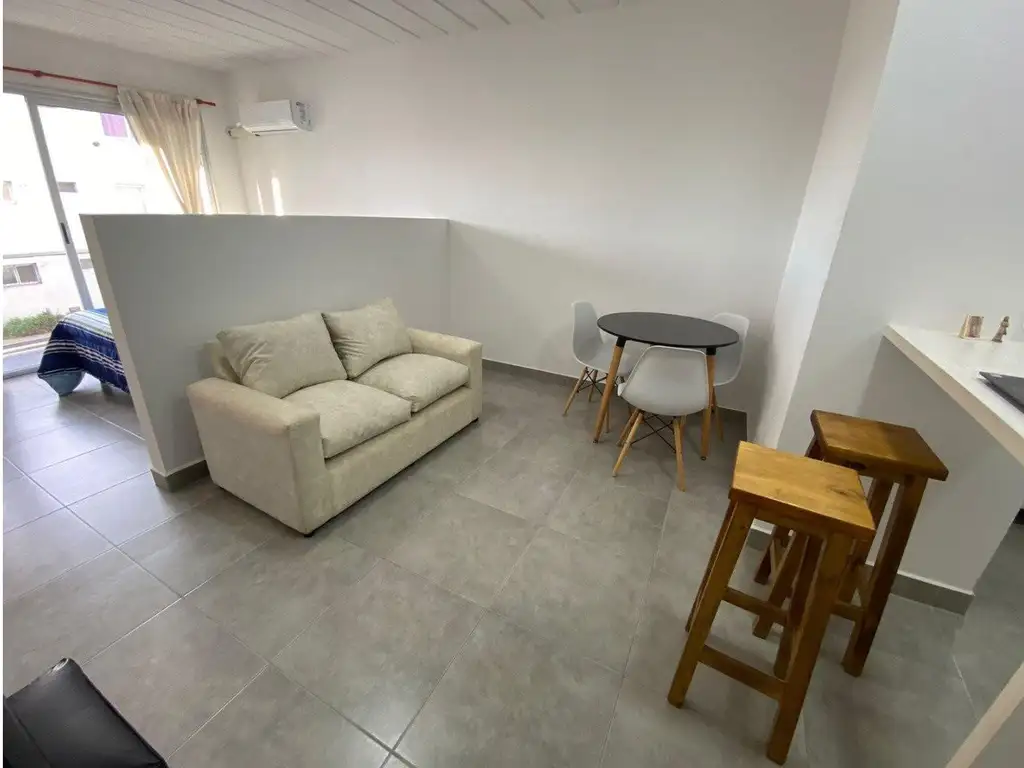 Venta de Departamento Monoambiente, calle 16 e/ 9 y 11, U$S