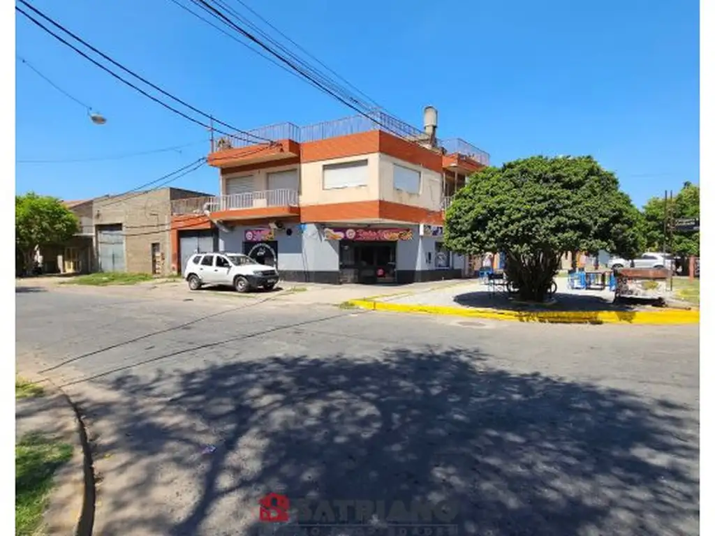 Venta - Propiedad+locales comerciales