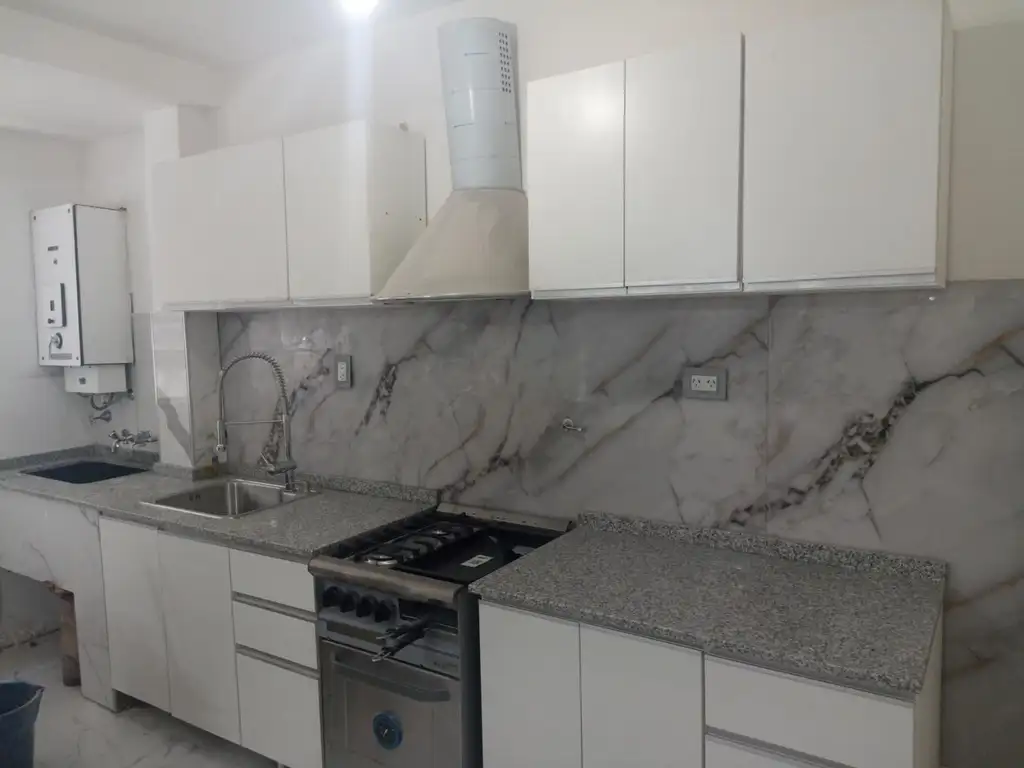 DEPARTAMENTO DE 3 AMBIENTES RECICLADO A NUEVO