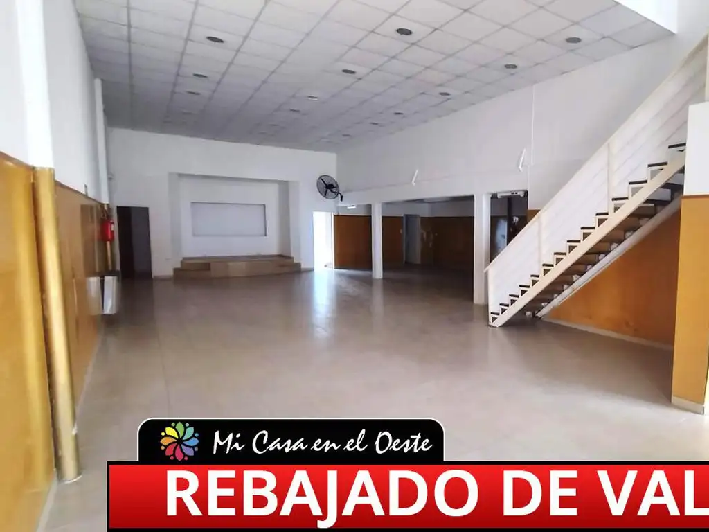 REBAJADO DE VALOR -  VENDO Gran Local Comercial / Salón Usos Mult. 310 m2 cub. - Marcos Paz Centro